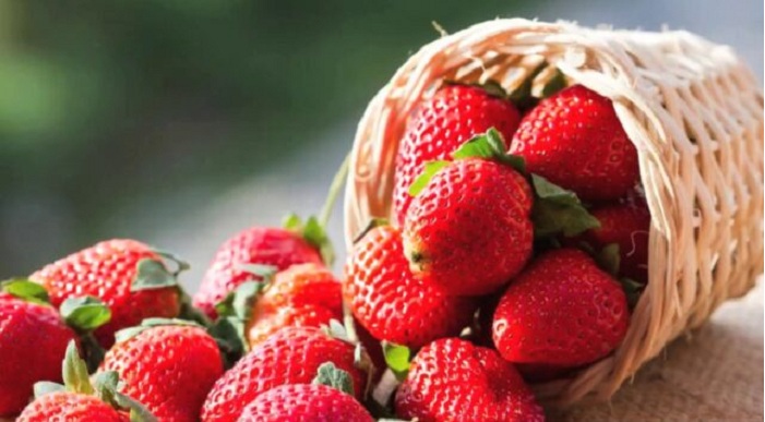 strawberries boost memory