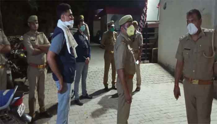 Head constable hanged his life in Meerut