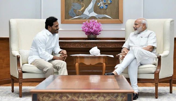 CM Jagan Mohan meets PM Modi CM जगनमोहन ने की PM मोदी से मुलाकात: