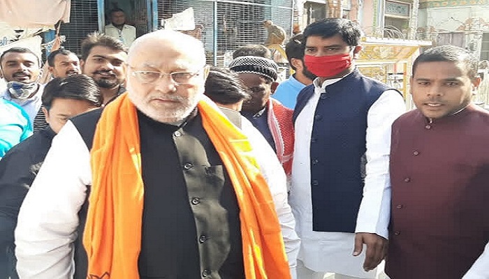 पीएम मोदी के भाई पहुंचे अयोध्या PM Modi's brother reached Ayodhya