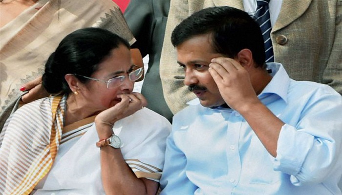 Kejriwal in support of Mamta