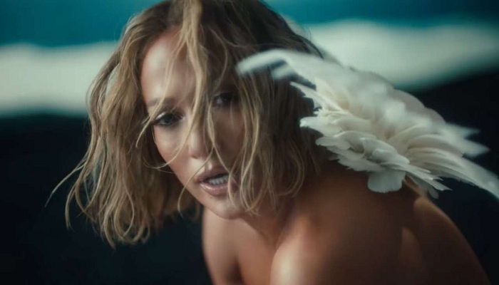 जेनिफर लोपेज का बोल्ड अवतार Jennifer Lopez's bold avatar,