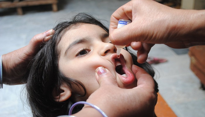 पोलियो टीकाकरण Polio vaccination