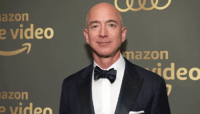 एमेजॉन के संस्थापक जेफ बेजोस Amazon founder Jeff Bezos