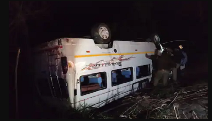Bus fell into canal