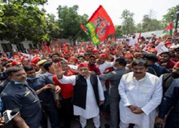 SP Cycle Yatra reached Lucknow