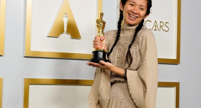 'Lo Zhao' wins second Oscar award, director
