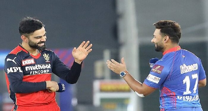 De Villiers storms in Delhi, Pant needs 172 runs to win