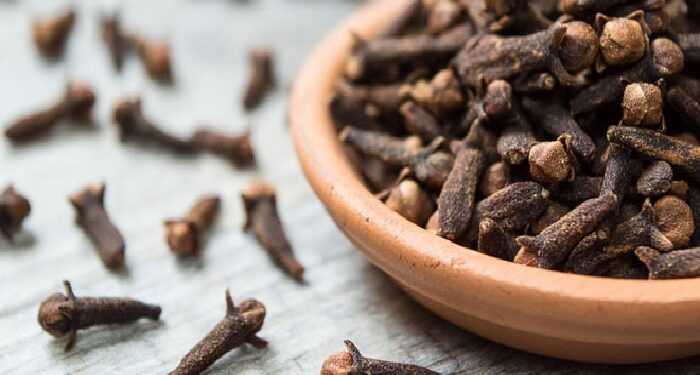 know the benefits of consuming cloves