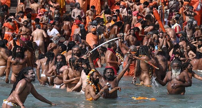 Sadhus took a dip of faith in the third royal bath in Haridwar