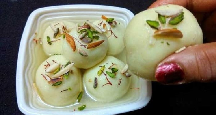 Definitely try once, the rasgulla of semolina will become crazy