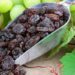 If you eat raisins, then surely know its benefits