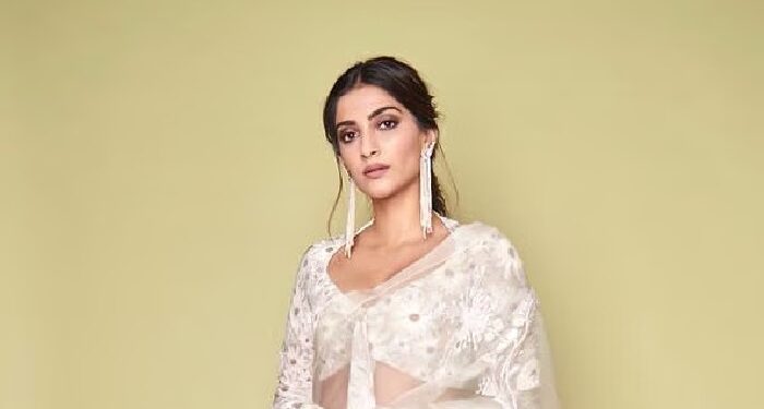 Troller questions Sonam Kapoor, actress gives a reply