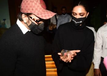 Deepika and Ranveer appeared for first time after recovering from Corona