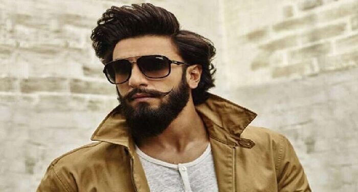 Ranveer is going to be seen on the small screen, will be seen hosting show