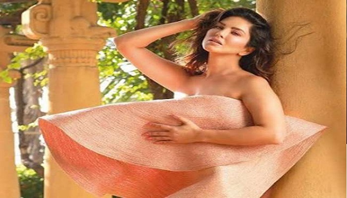Sunny Leone wreaked havoc on social media in bold avatar, photo went viral