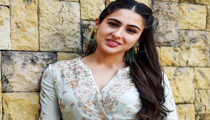 Actress Sara Ali Khan wreaked havoc in her simple look