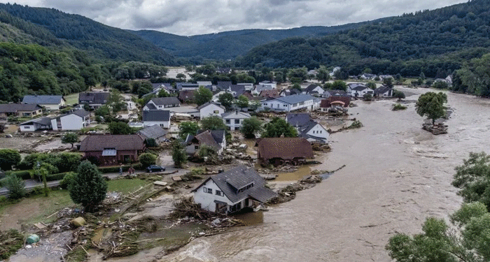 जर्मनी में बाढ़ का कहर, मरने वालो की संख्या बढ़कर 156 पहुंची