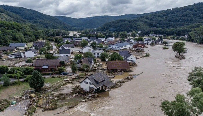 जर्मनी में बाढ़ का कहर, मरने वालो की संख्या बढ़कर 156 पहुंची