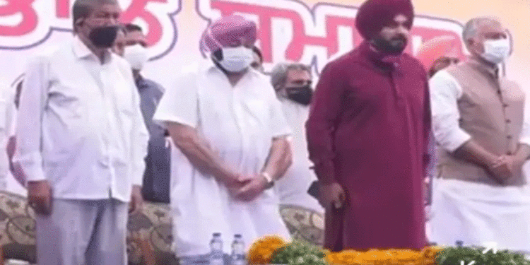 सिद्धू ने पंजाब कांग्रेस अध्यक्ष का कार्यभार संभाला, बोले- कैप्टन के साथ मिलकर काम करेंगे....