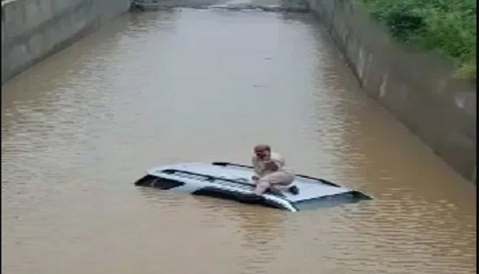 suv drowned