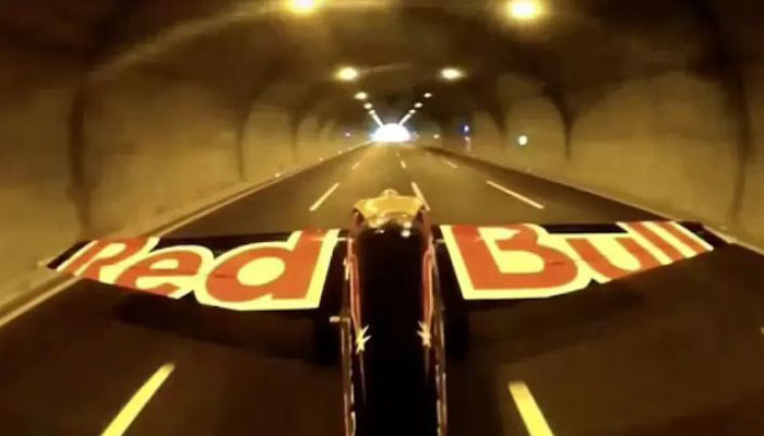 plane under tunnel