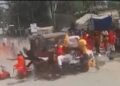 दुर्गा विसर्जन के लिए जा रहे लोगों को कार ने रौंदा