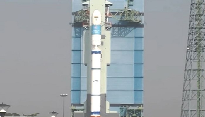 ISRO launched the smallest rocket SSLV-D2