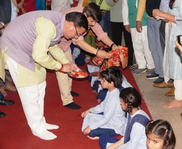 CM Dhami did kanya pujan in NAB school