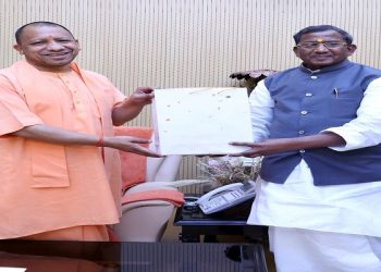 CM Yogi met Sikkim Governor Laxman Acharya