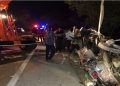 car and e-rickshaw collision