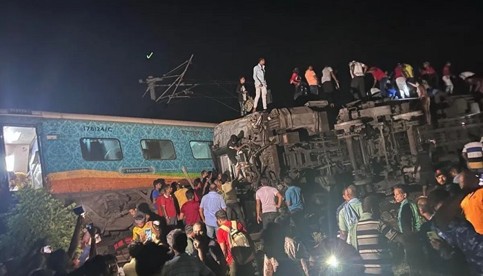 Coromandel Express train accident