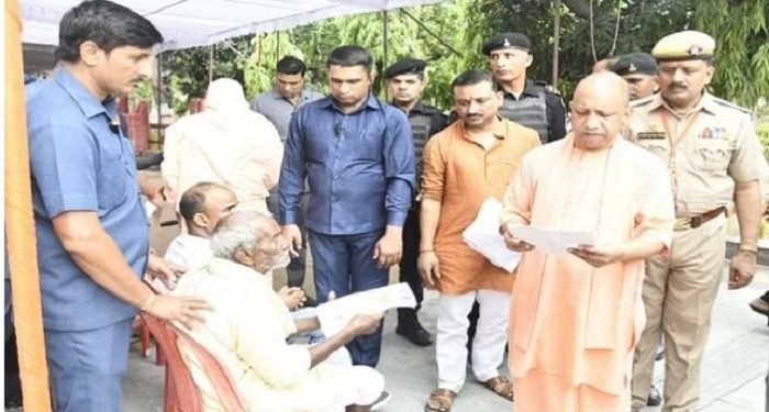 CM Yogi in Janta Darshan