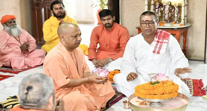 CM Yogi performed rudrabhishek