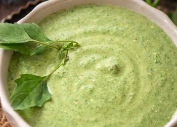 Bathua Raita