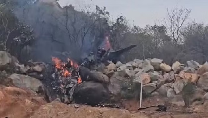 Trainee Aircraft Crash