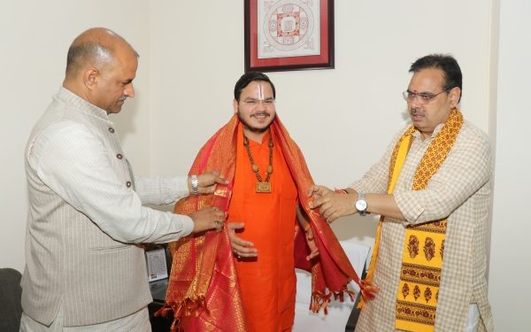 Acharya Ramchandra Das met CM Bhajanlal