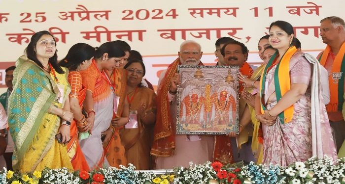 PM Modi attacks Congress and Indi alliance