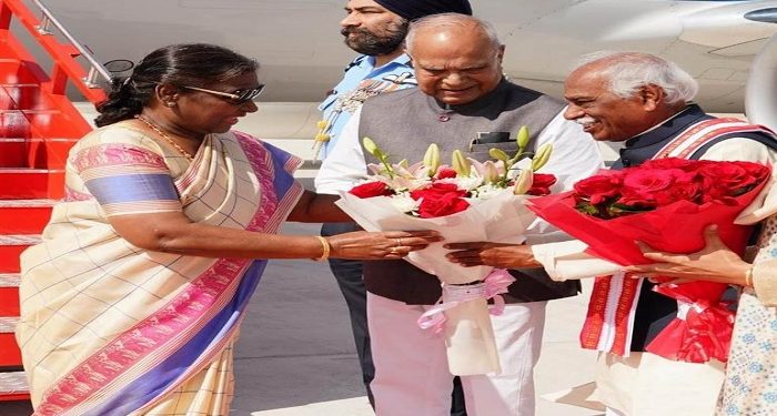 President Draupadi Murmu was welcomed by Bandaru Dattatreya