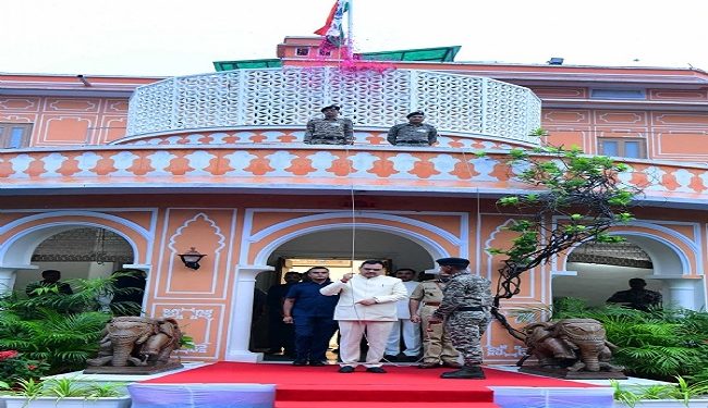 CM Bhajanlal Sharma hoisted the flag