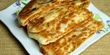 Cheese Chili Paratha