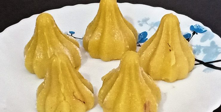 Kaju Modak