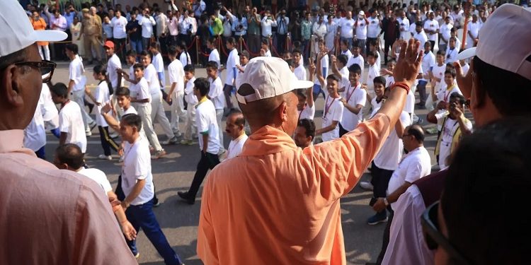 CM Yogi flagged off 'Run for Unity'