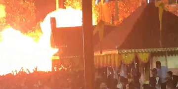 Explosion during Veerarakavu temple festival