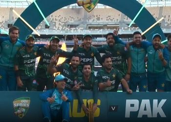 Pakistan beat Australia