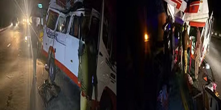 Road accident on Agra-Lucknow Expressway