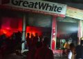 fire breaks out in electronic showroom