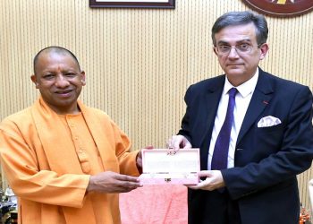 French Ambassador Dr. Thierry Mathu met CM Yogi