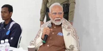 PM Modi interacted with Indian workers in Kuwait