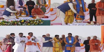 PM Modi performed the Kumbh Abhishek of the Kumbh Kalash